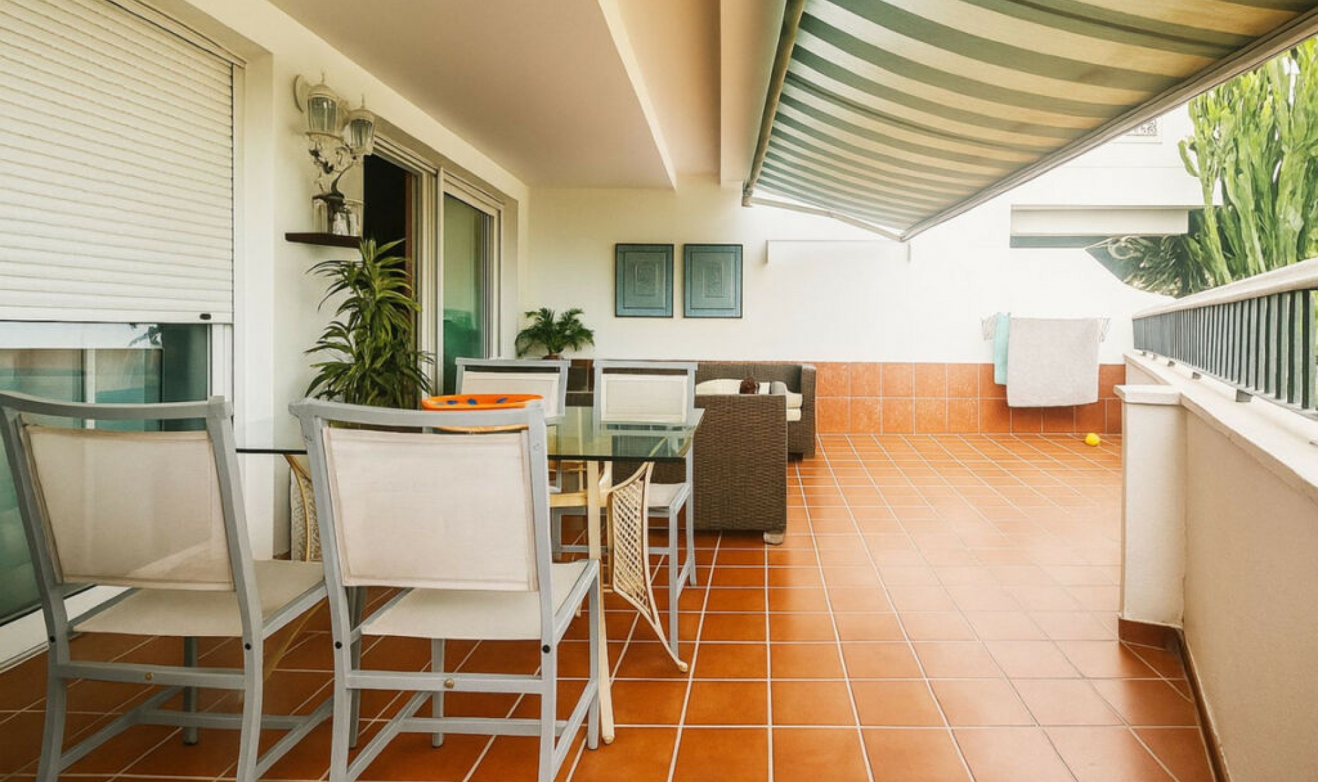 Resale - Apartment -
Guadalmina Baja