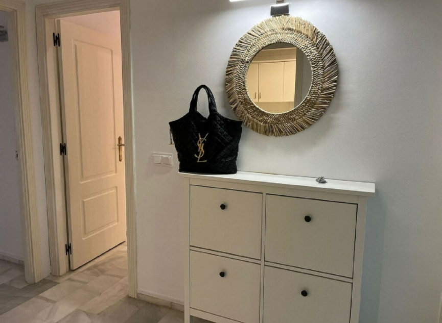 Resale - Apartment -
Guadalmina Baja