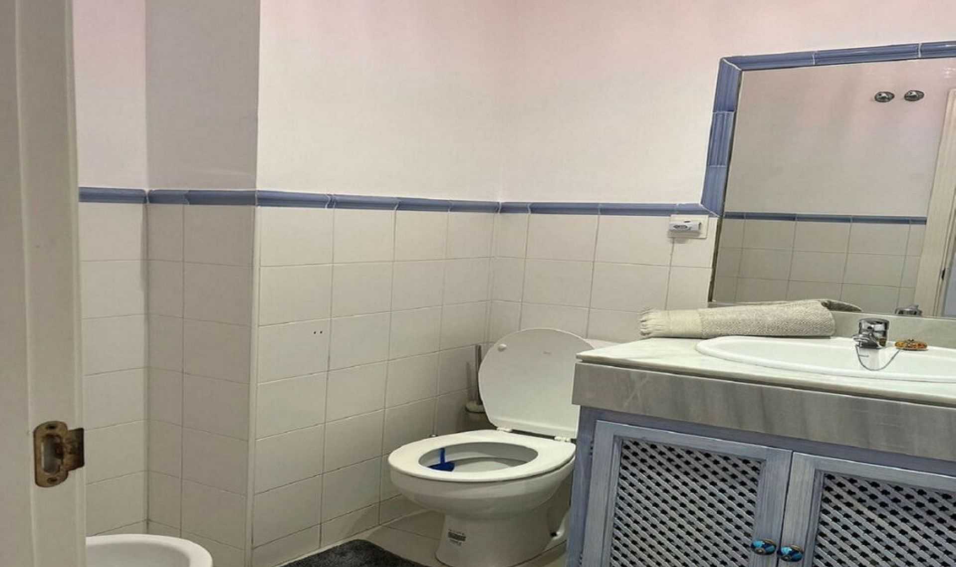 Resale - Apartment -
Guadalmina Baja