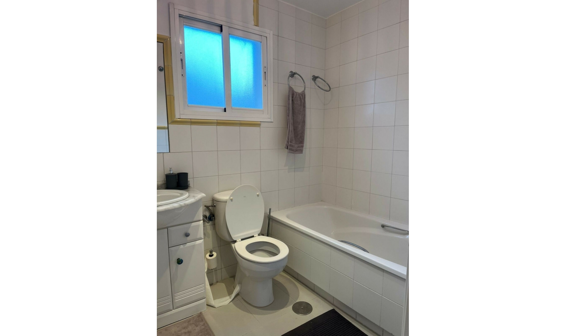 Resale - Apartment -
Guadalmina Baja