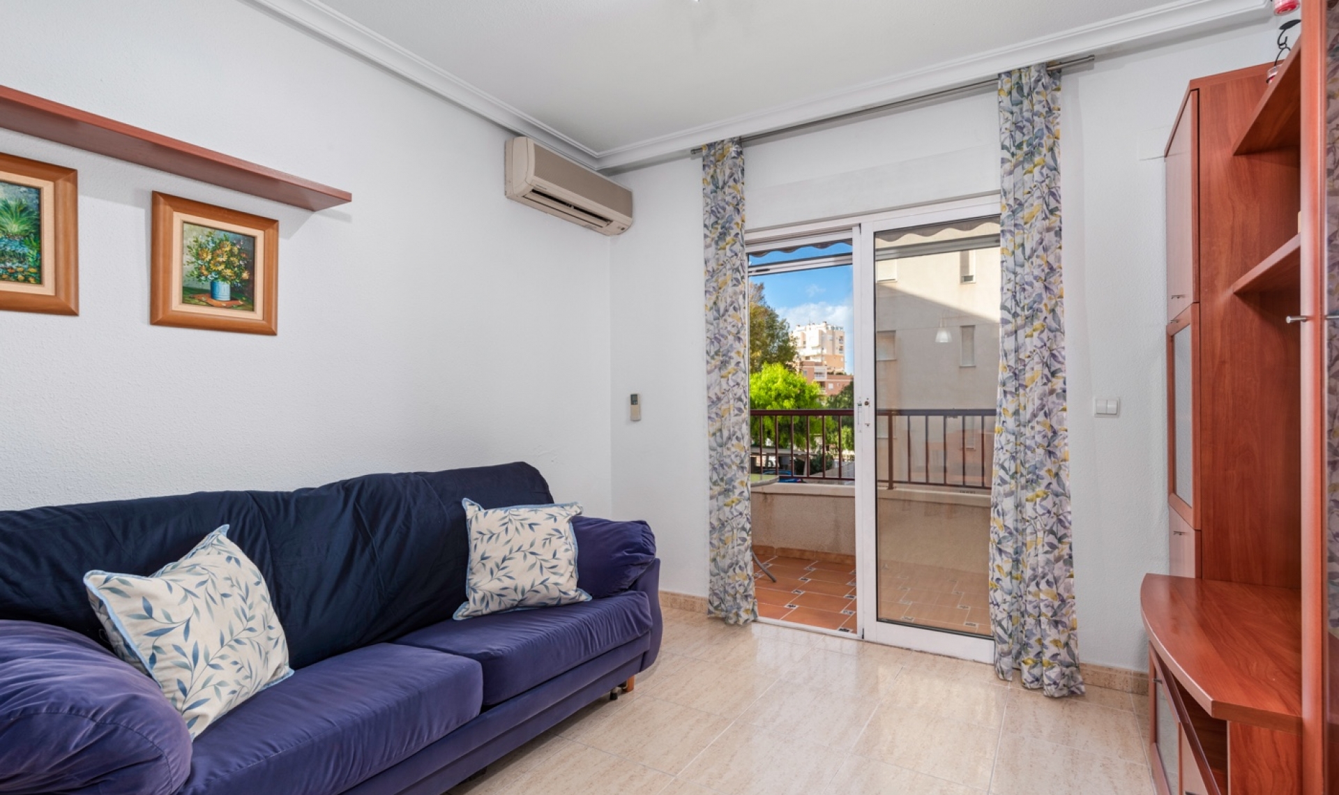 Resale - Apartment -
Guardamar del Segura - Pueblo