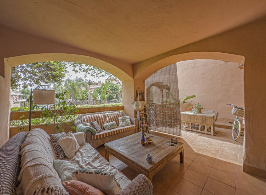 Resale - Apartment -
Hacienda del Sol
