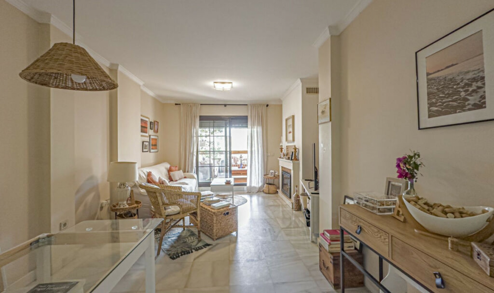 Resale - Apartment -
Hacienda del Sol