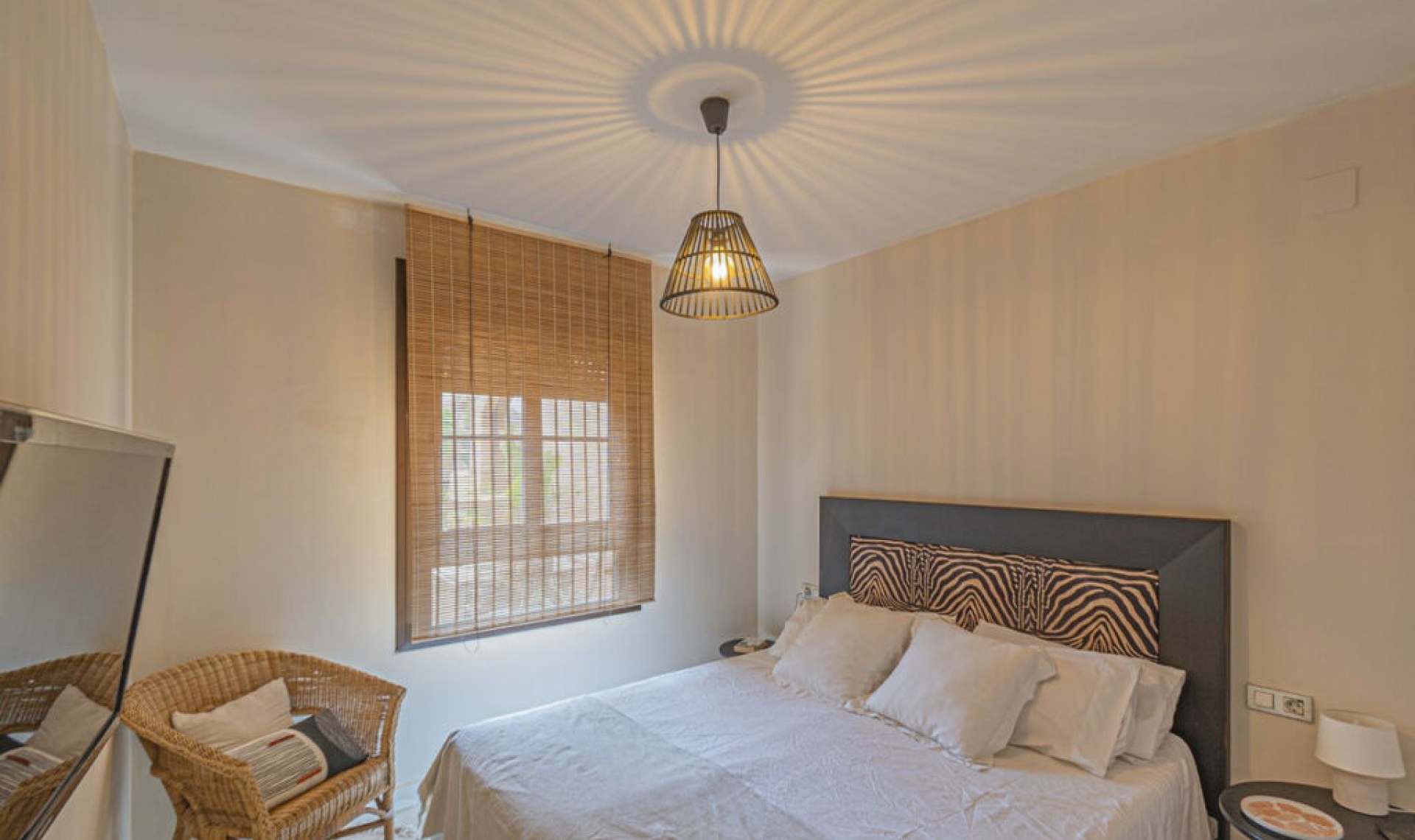 Resale - Apartment -
Hacienda del Sol