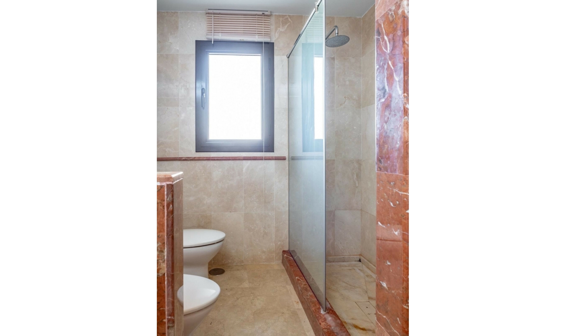 Resale - Apartment -
Hacienda del Sol