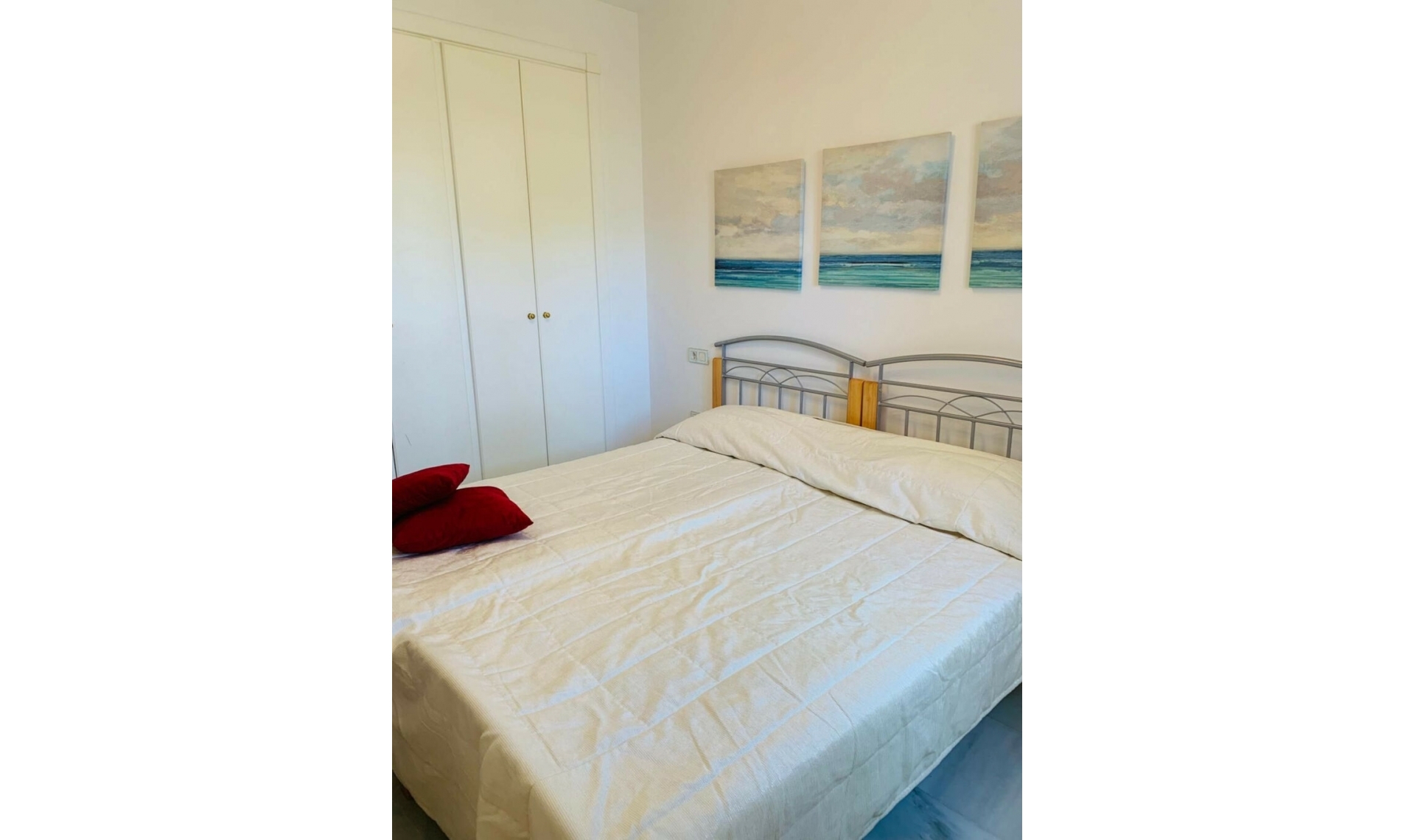 Resale - Apartment -
Hacienda del Sol