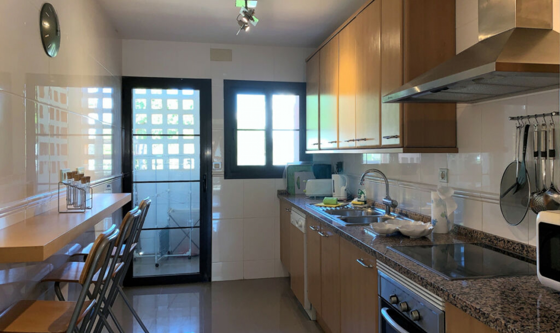 Resale - Apartment -
Hacienda del Sol