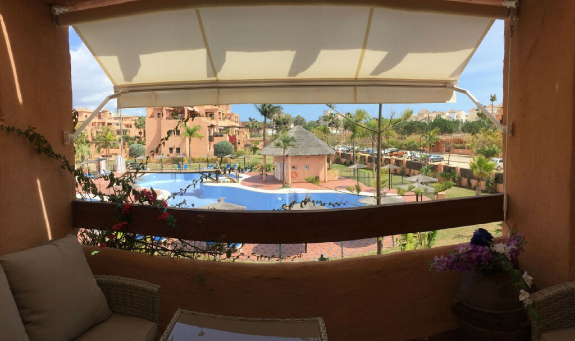 Resale - Apartment -
Hacienda del Sol