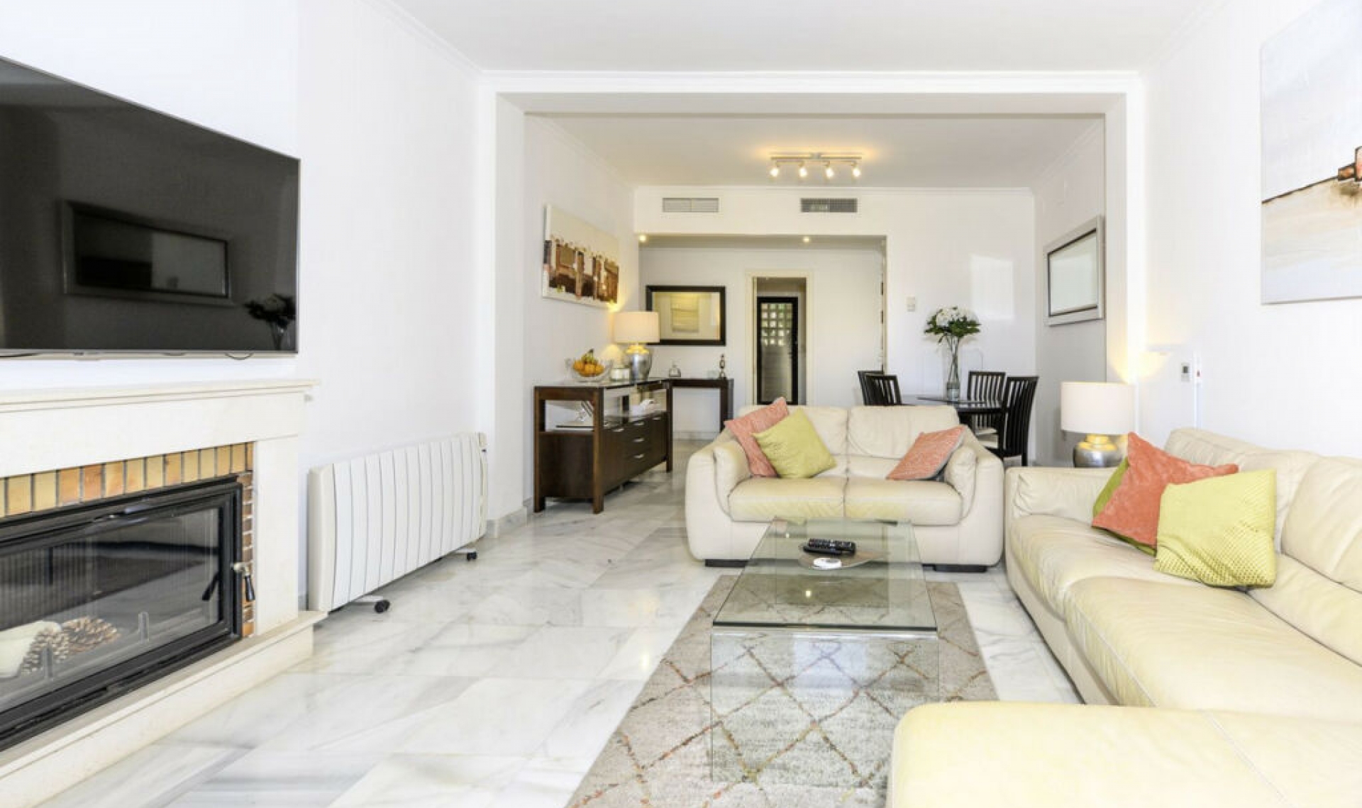 Resale - Apartment -
Hacienda del Sol