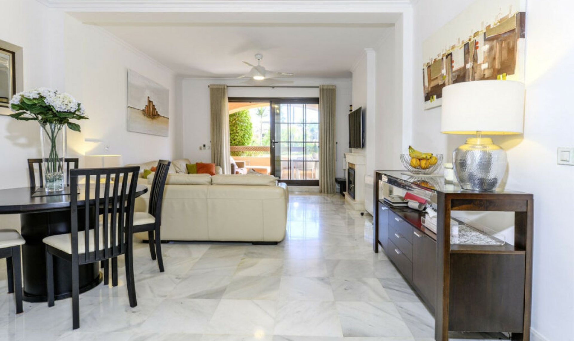 Resale - Apartment -
Hacienda del Sol