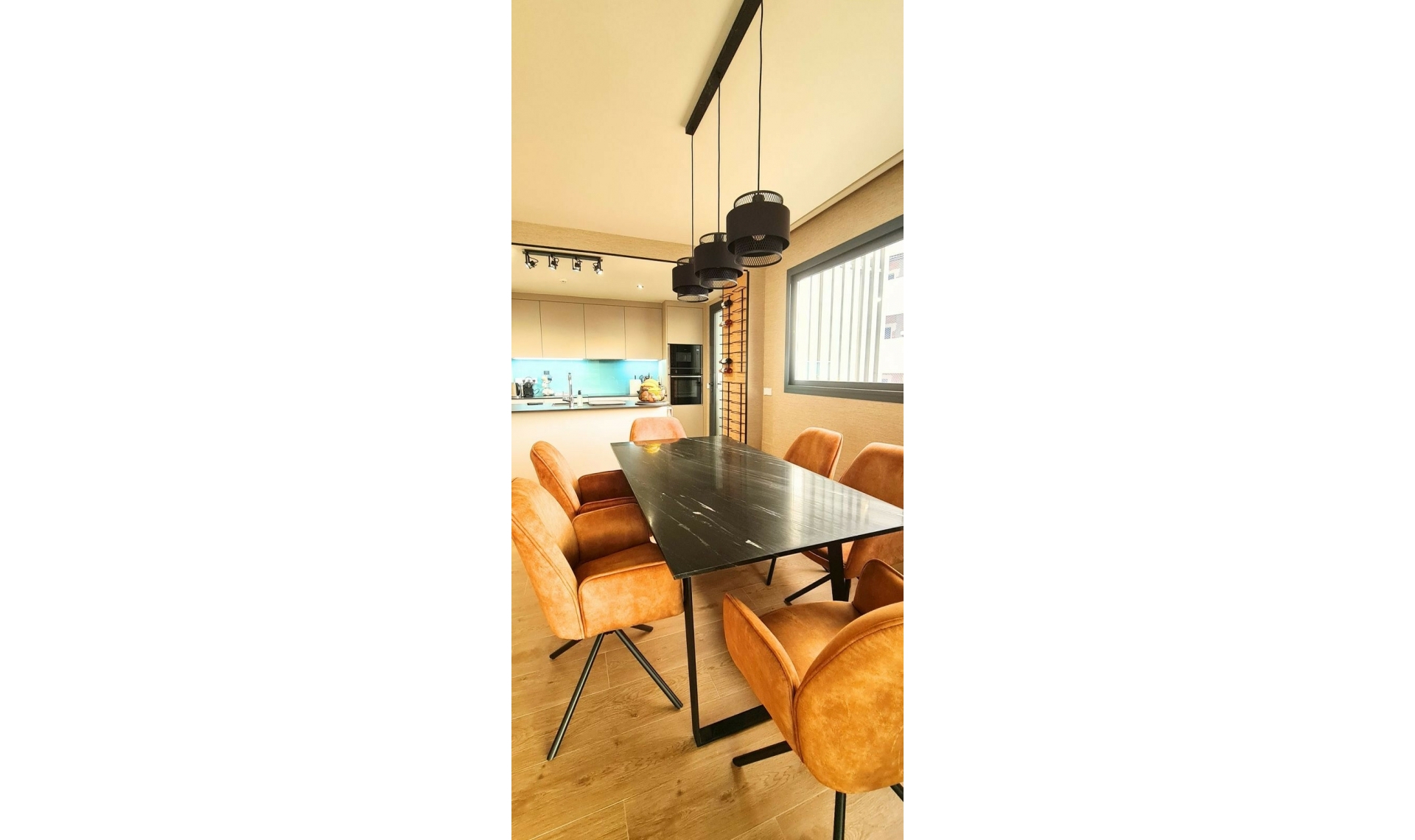 Resale - Apartment -
Higueron