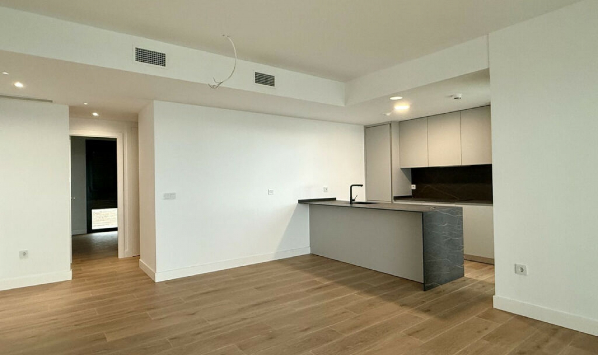 Resale - Apartment -
Higueron