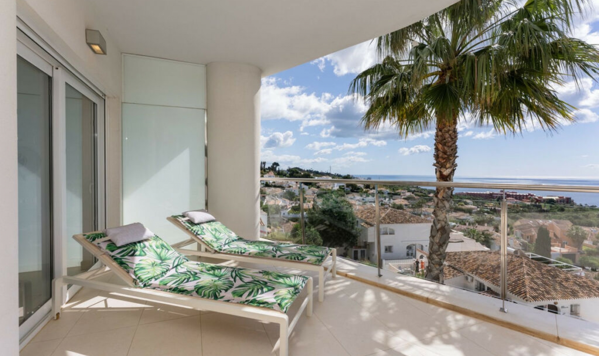 Resale - Apartment -
Higueron