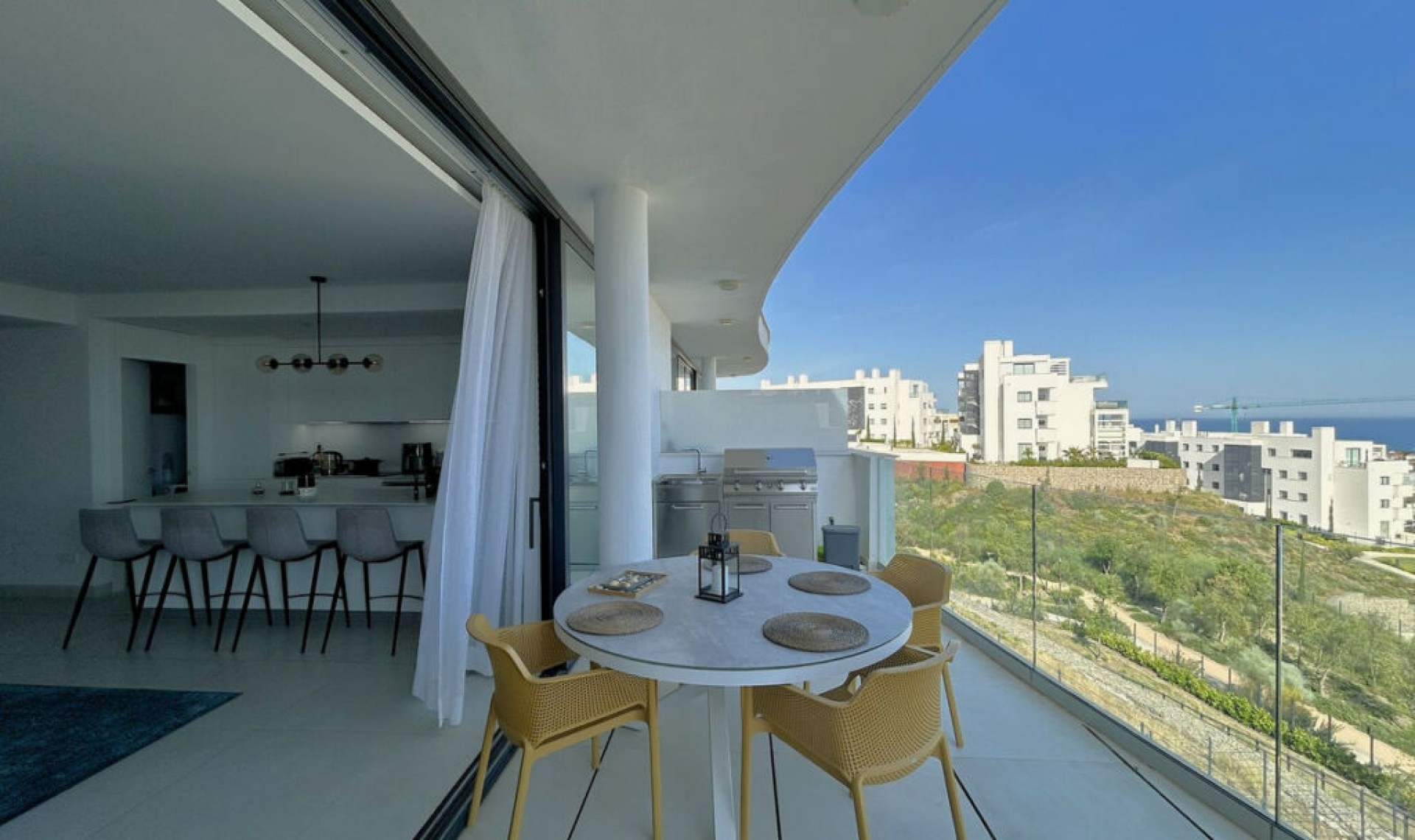 Resale - Apartment -
Higueron