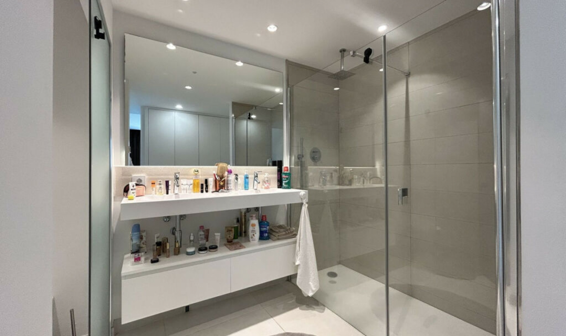 Resale - Apartment -
Higueron