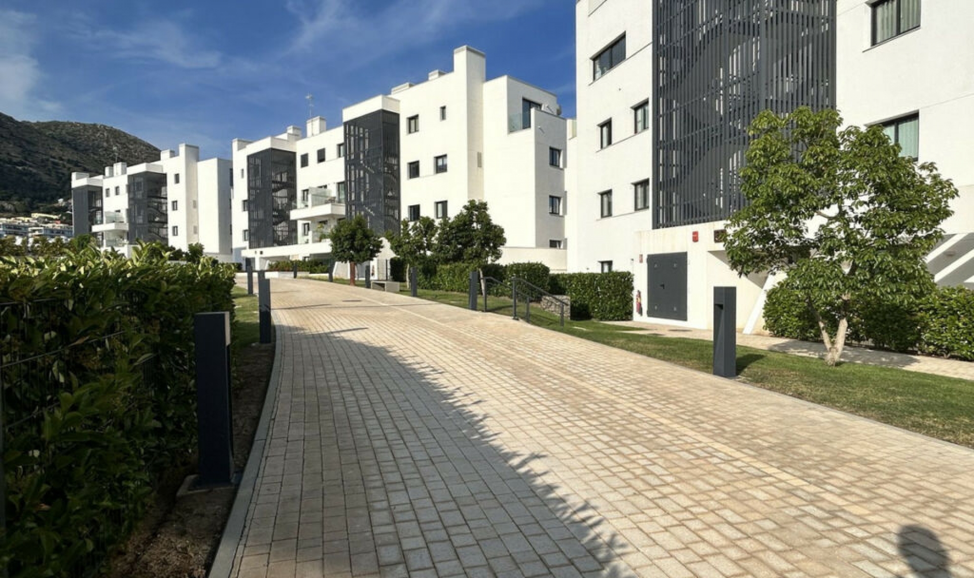 Resale - Apartment -
Higueron