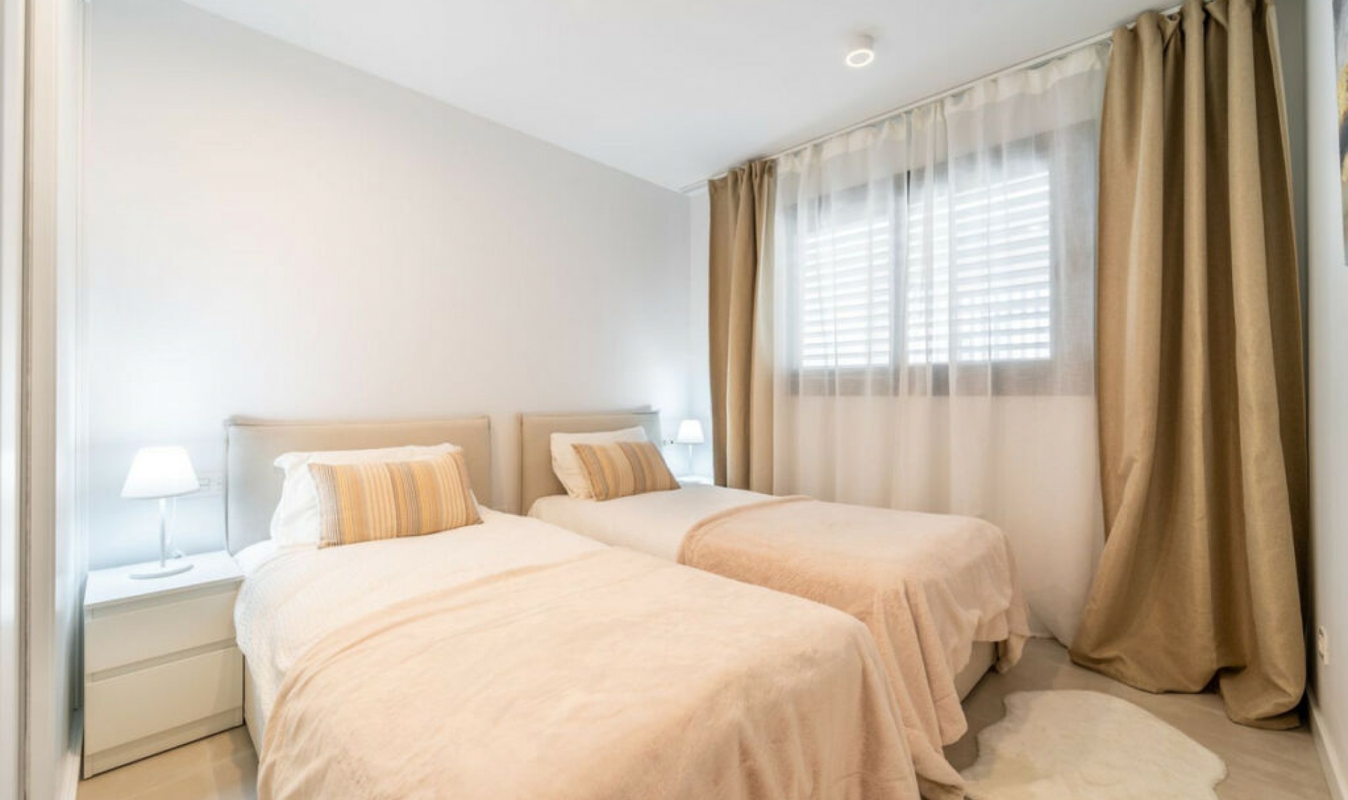 Resale - Apartment -
Higueron