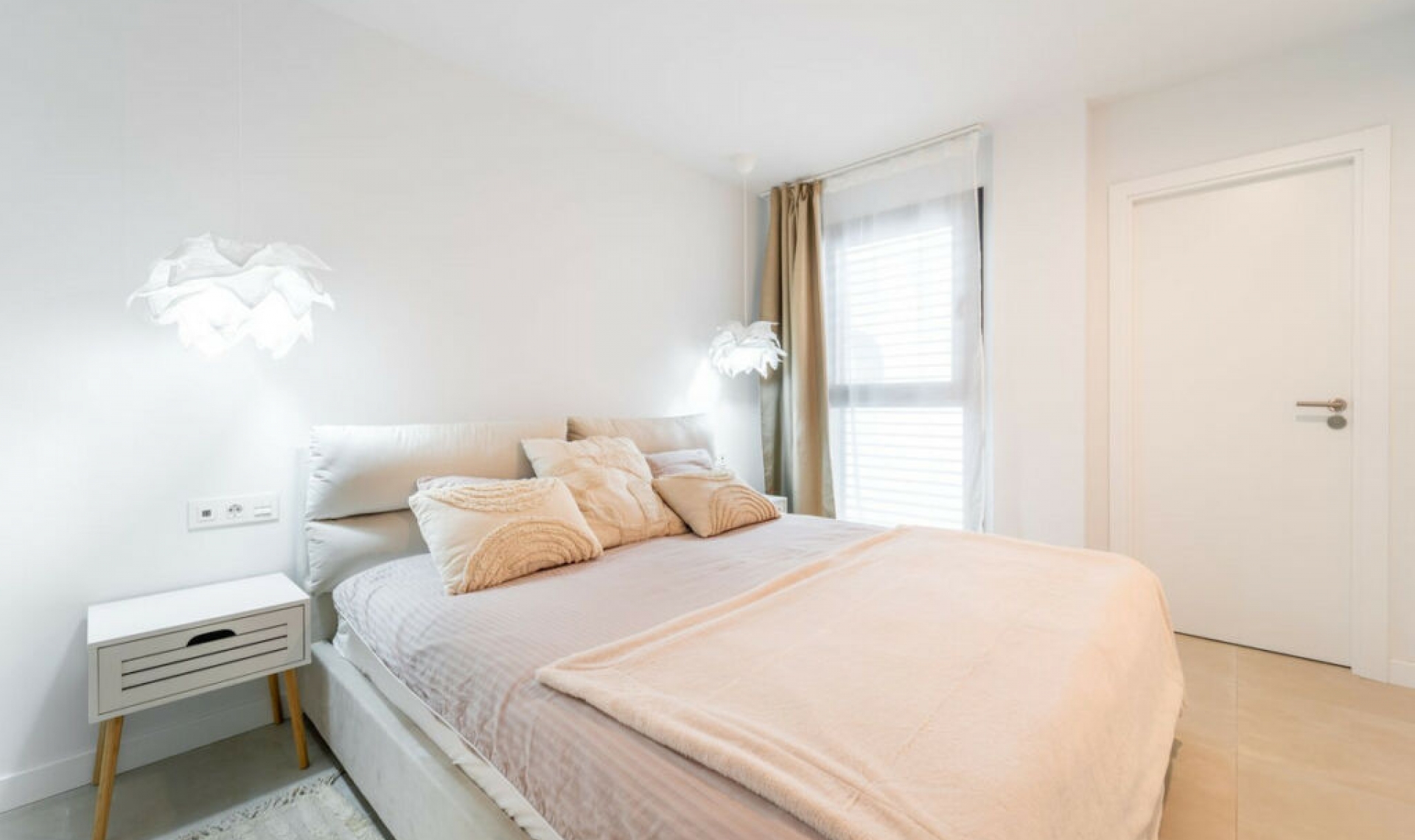 Resale - Apartment -
Higueron