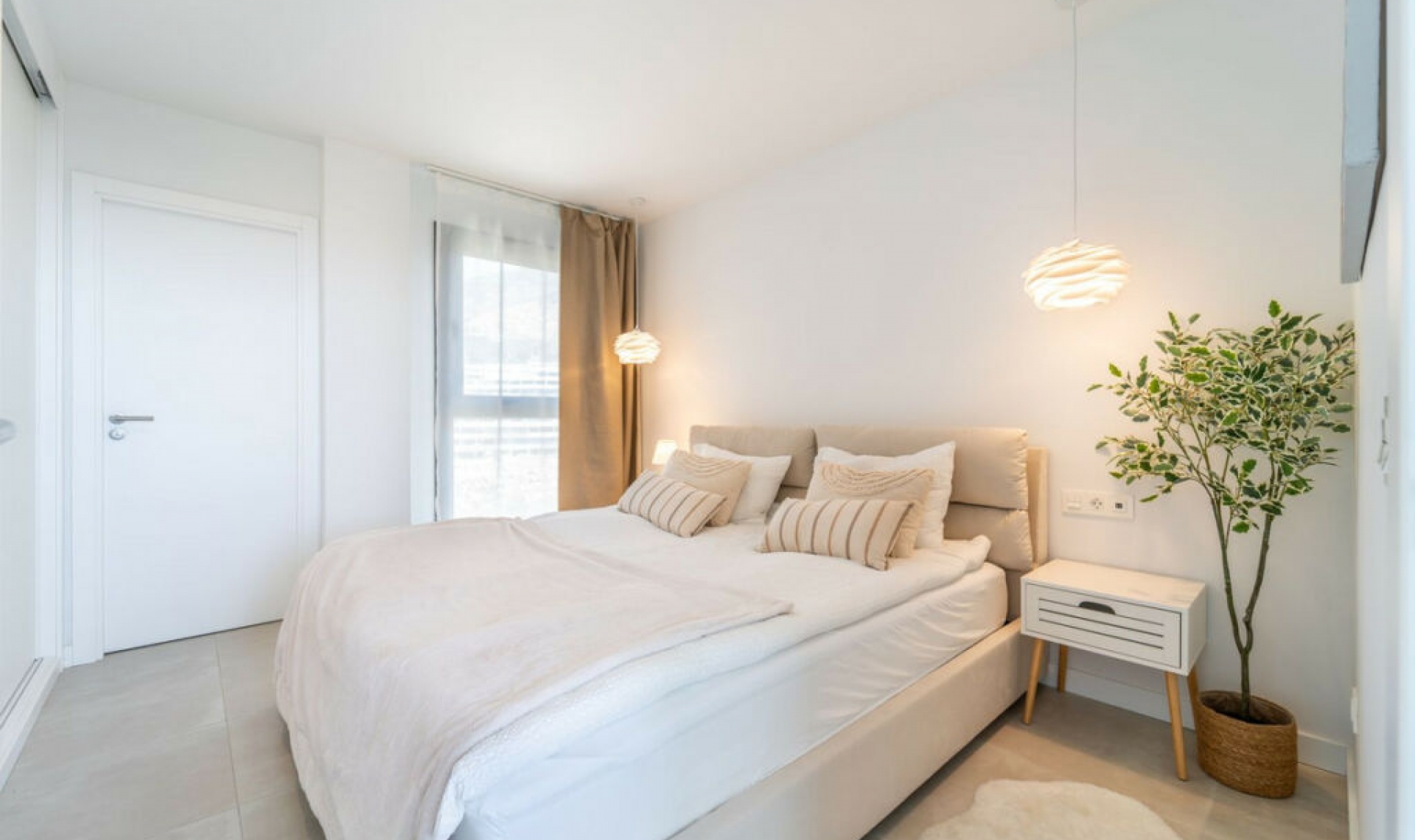 Resale - Apartment -
Higueron