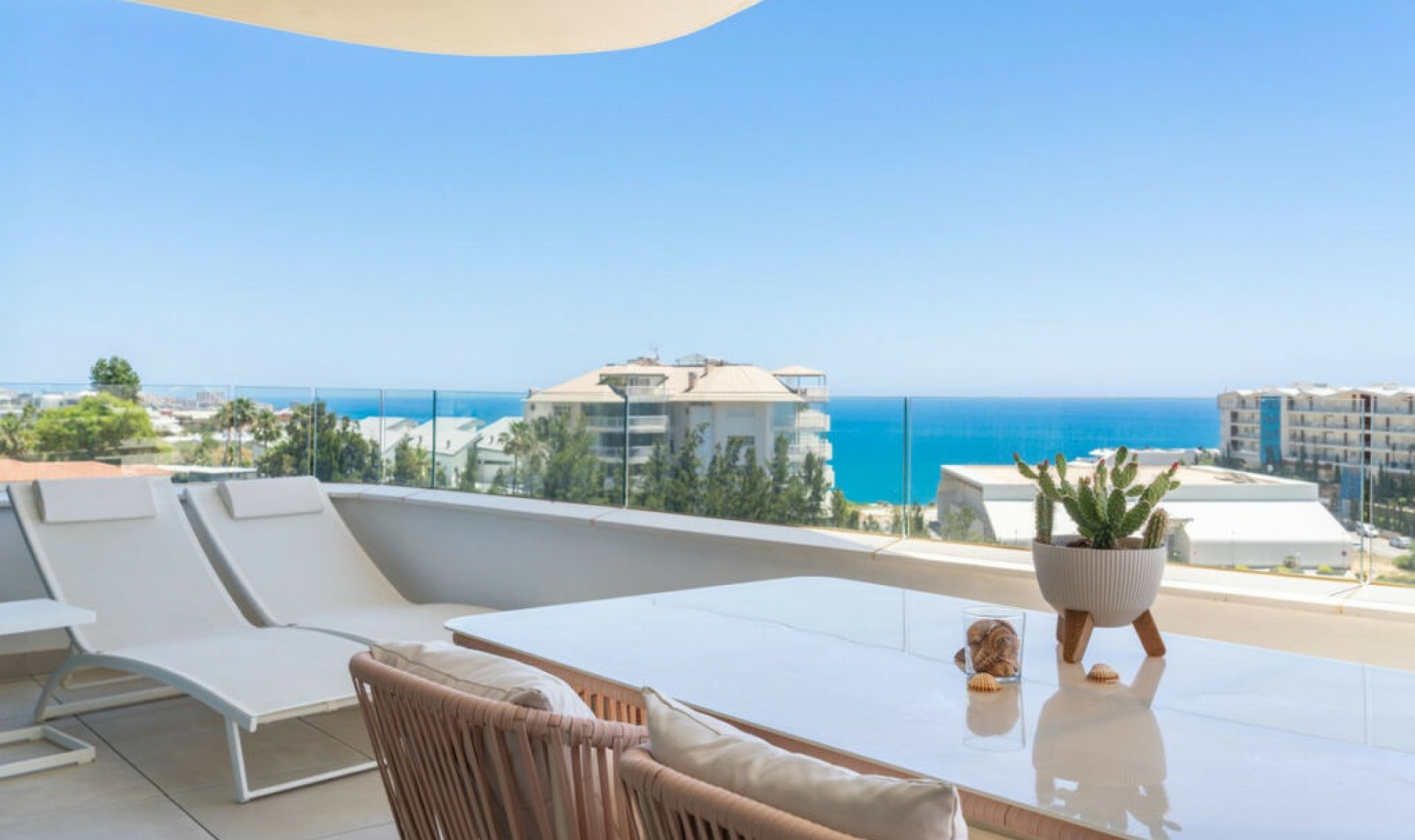 Resale - Apartment -
Higueron