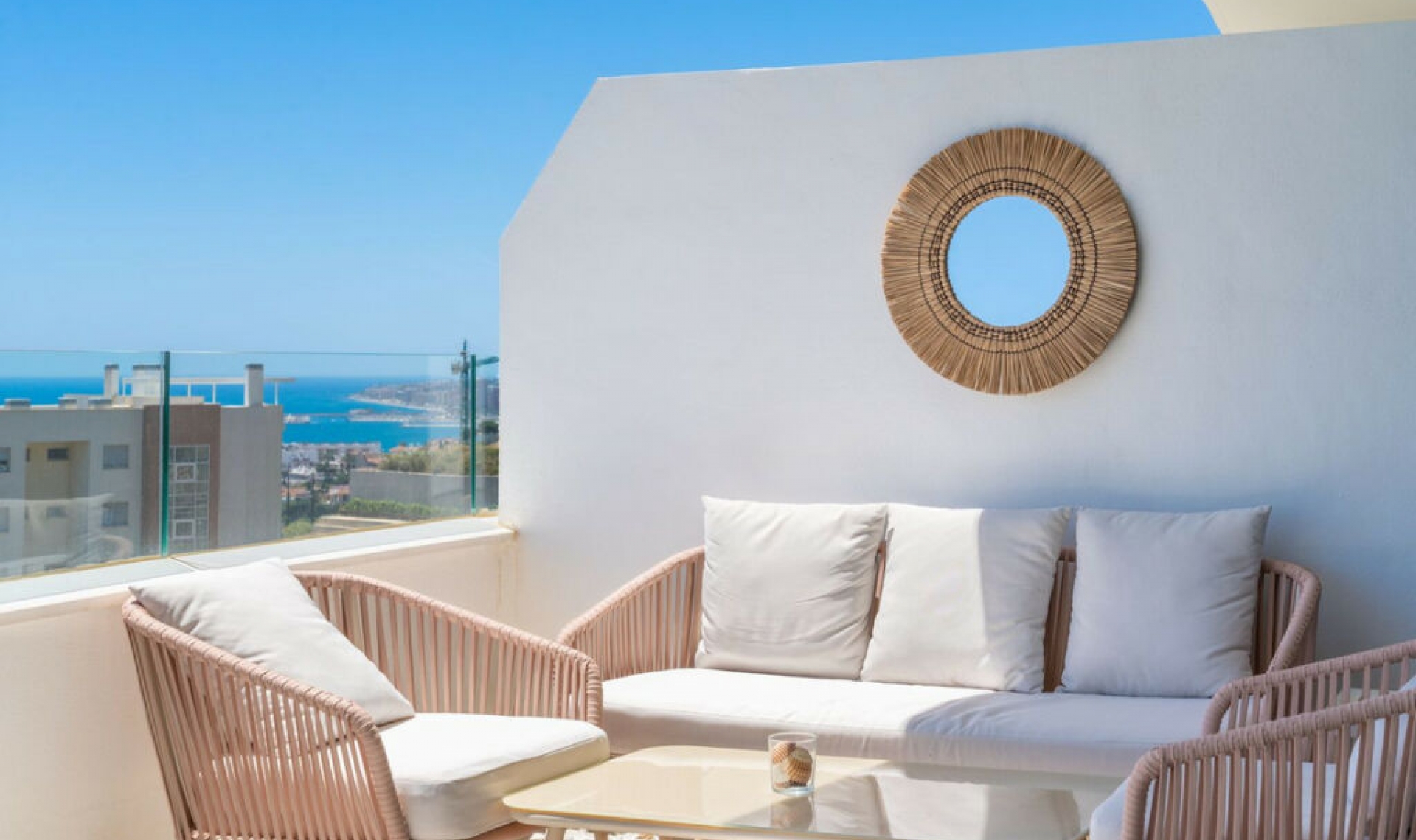 Resale - Apartment -
Higueron