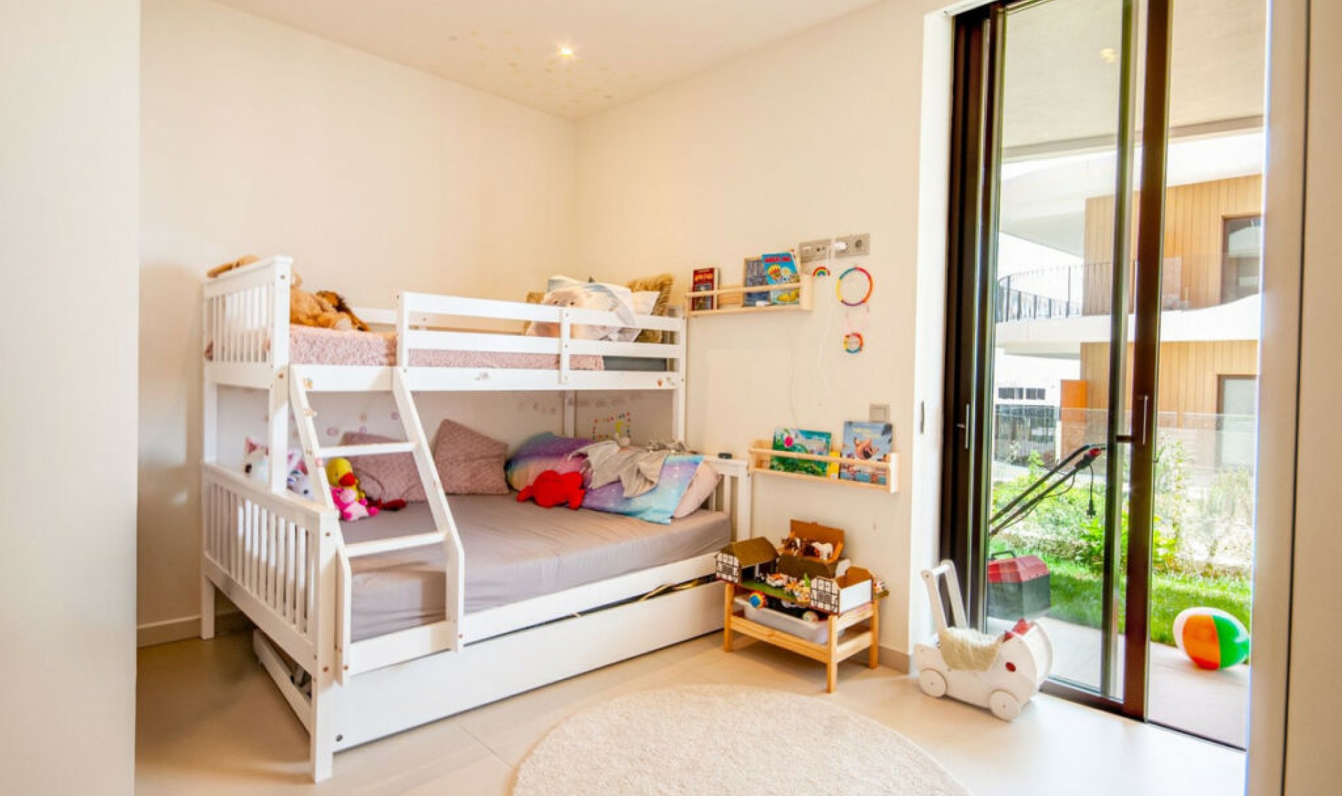Resale - Apartment -
Higueron