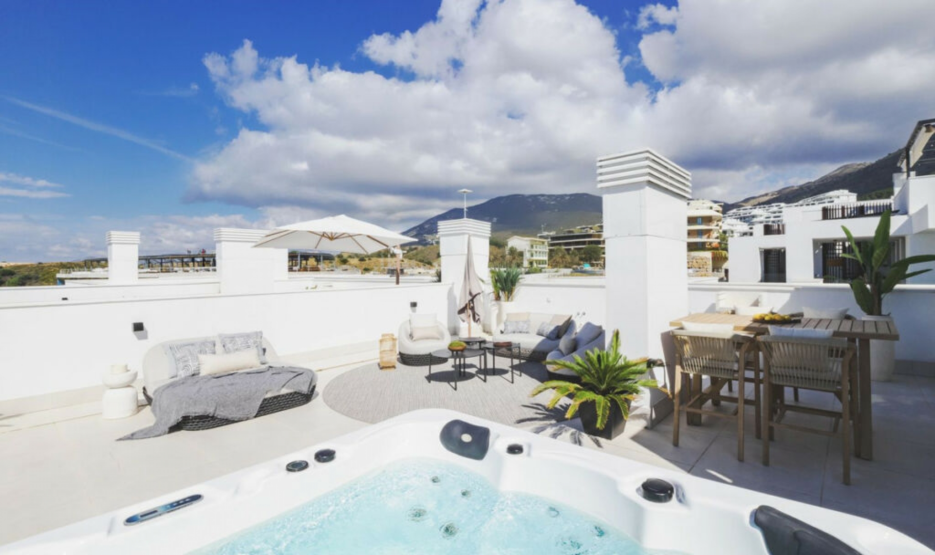 Resale - Apartment -
Higueron