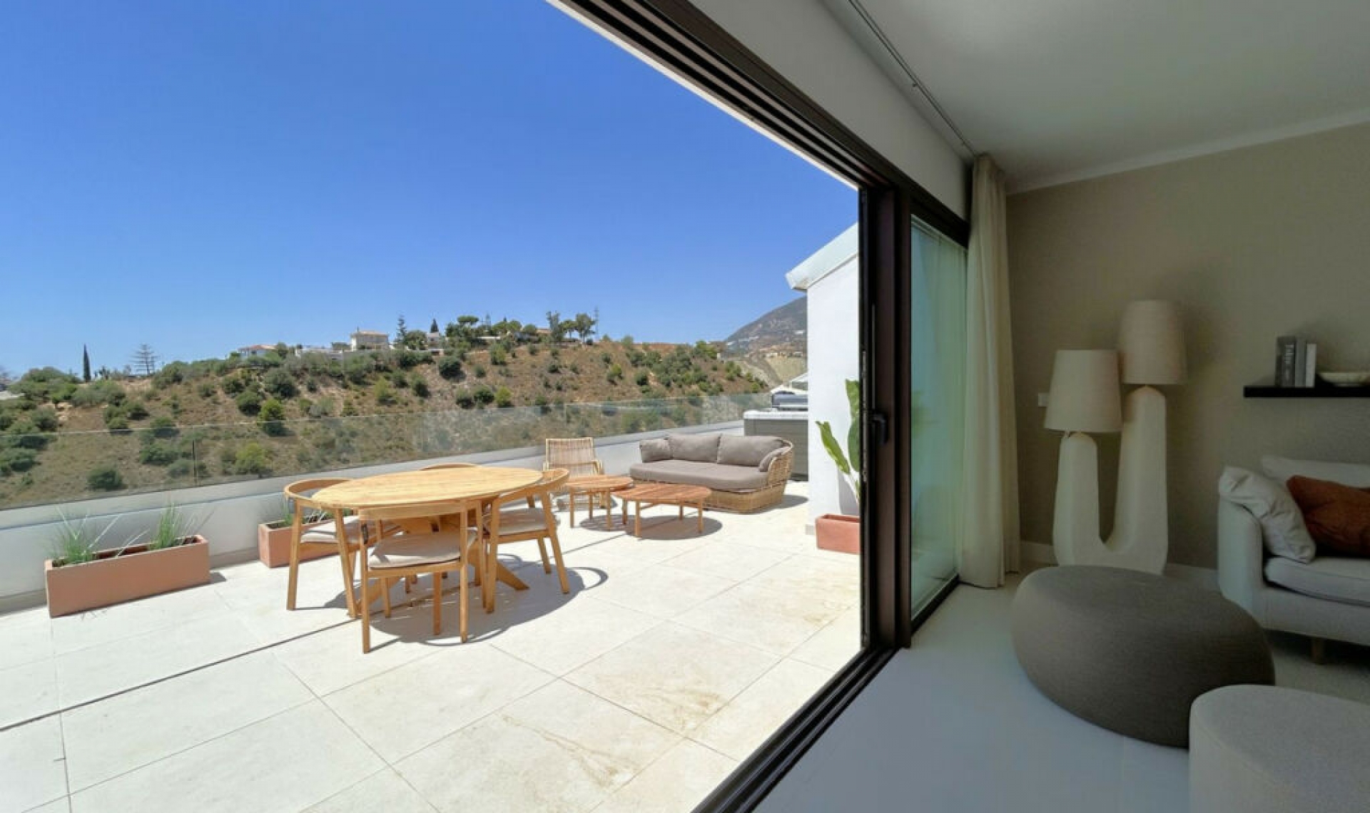 Resale - Apartment -
Higueron