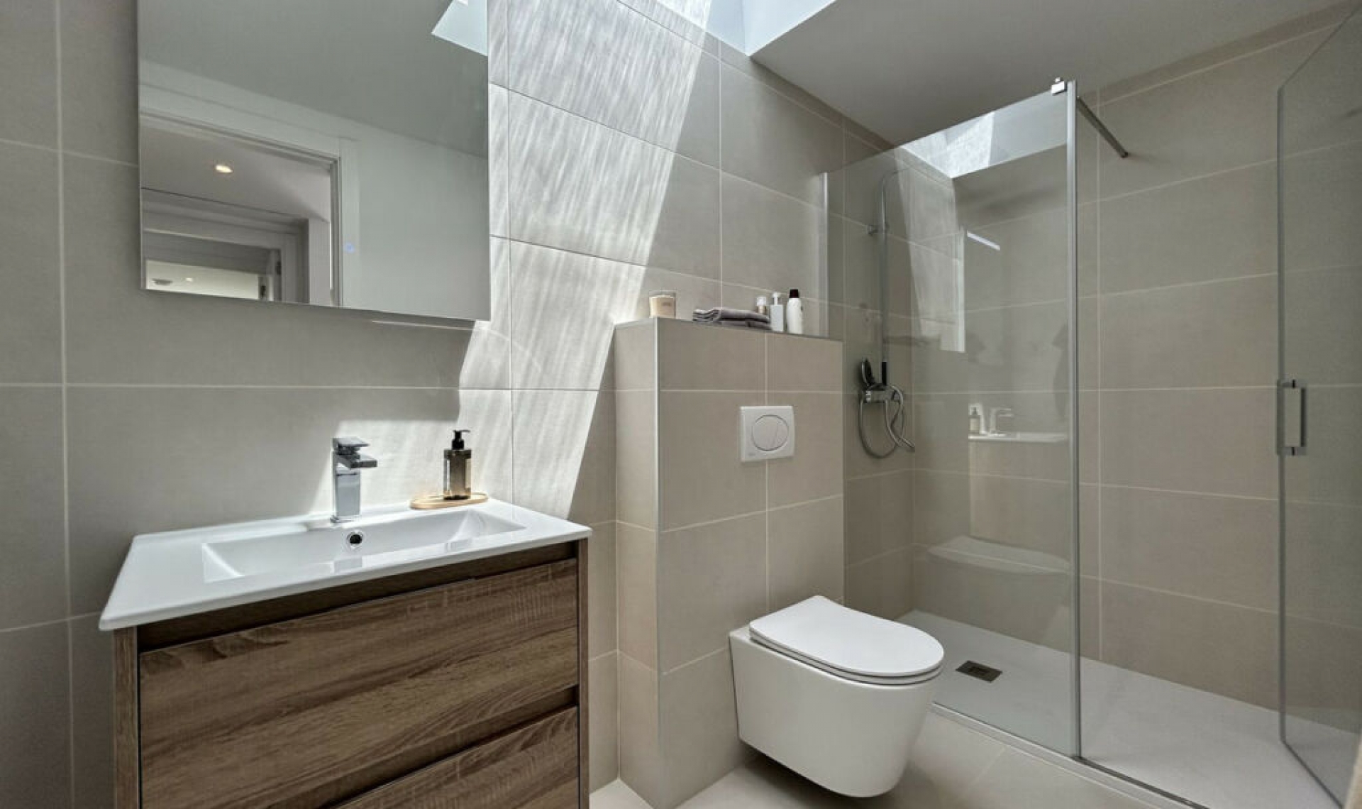 Resale - Apartment -
Higueron
