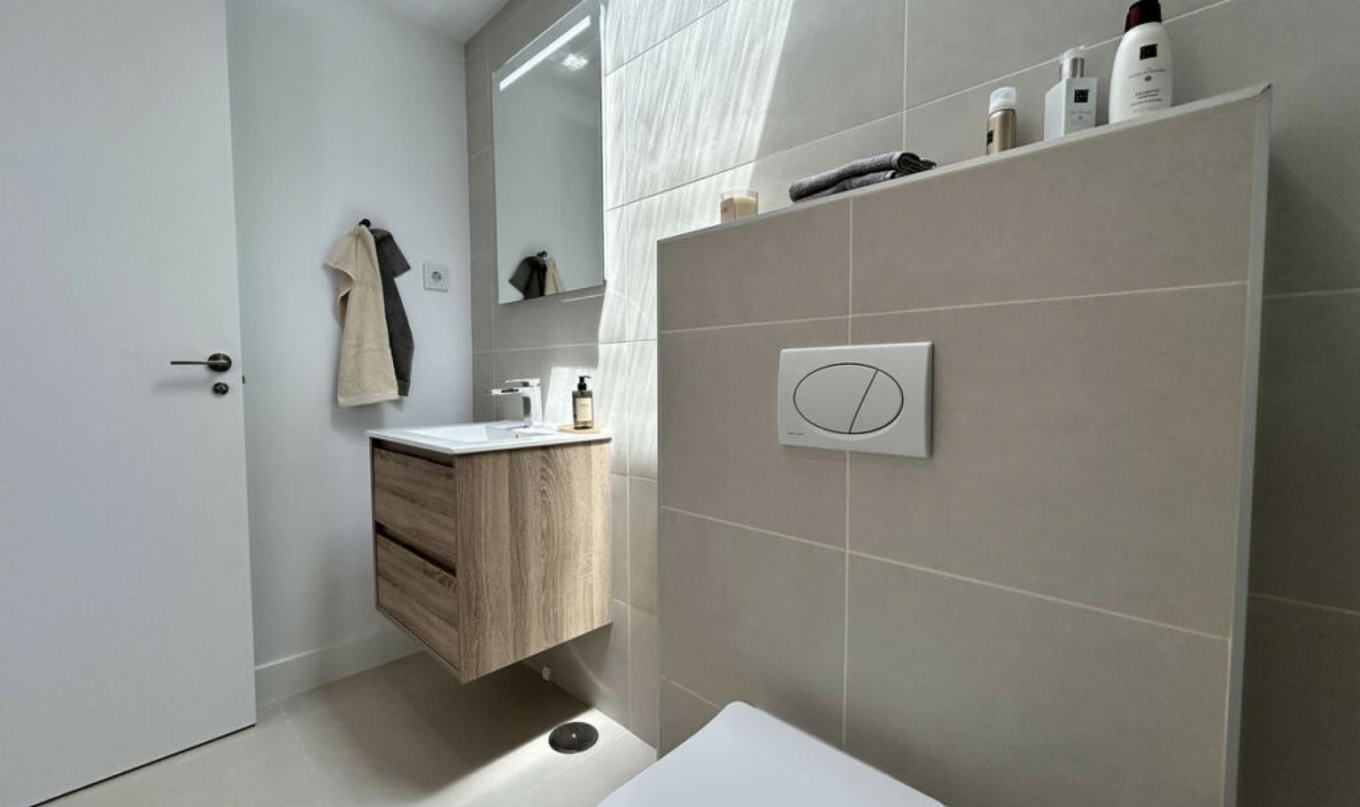 Resale - Apartment -
Higueron