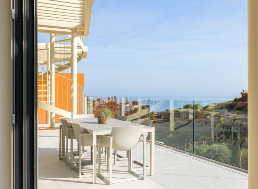 Resale - Apartment -
Higueron