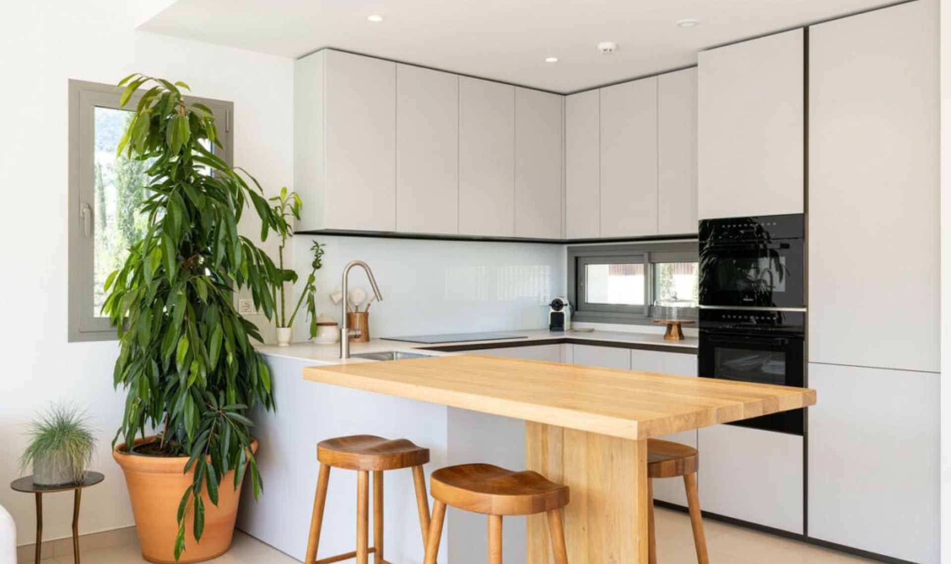 Resale - Apartment -
Higueron