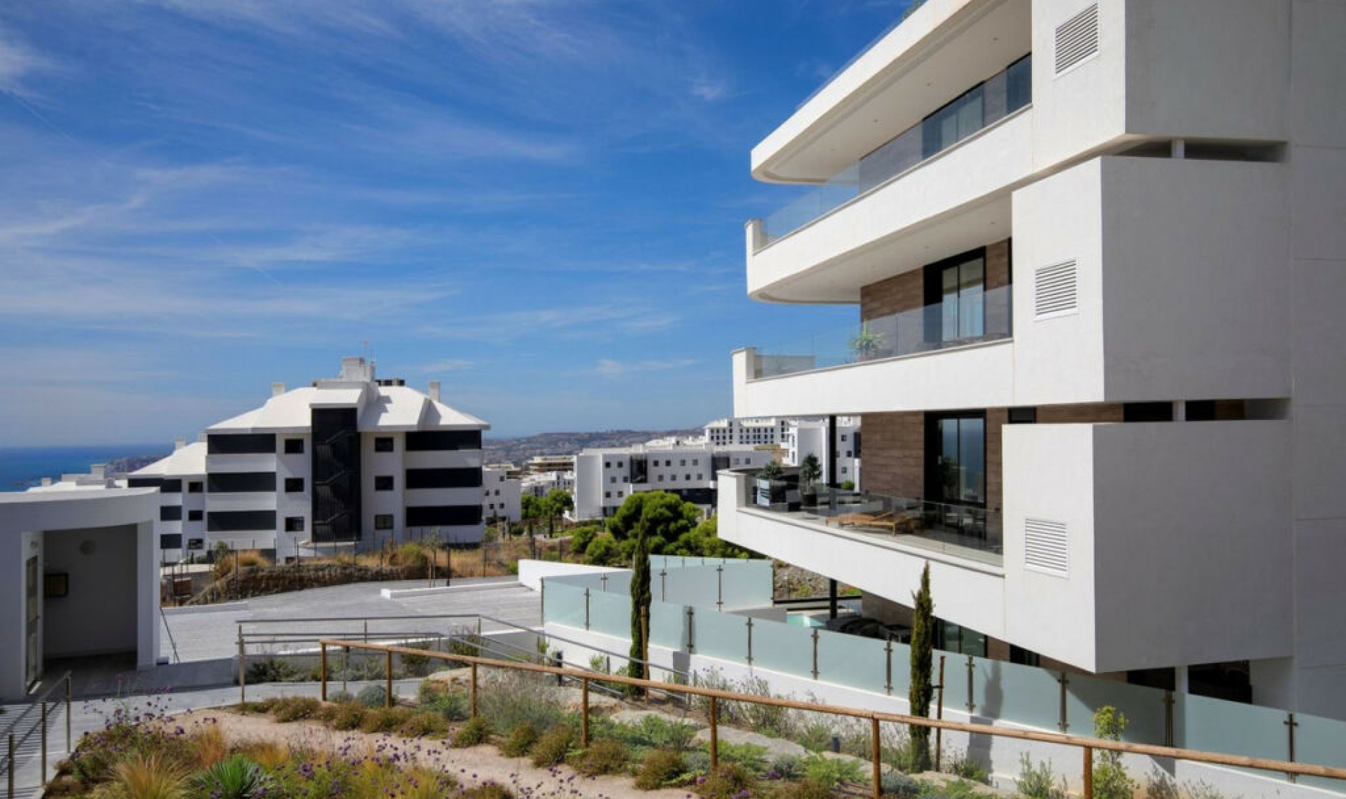 Resale - Apartment -
Higueron