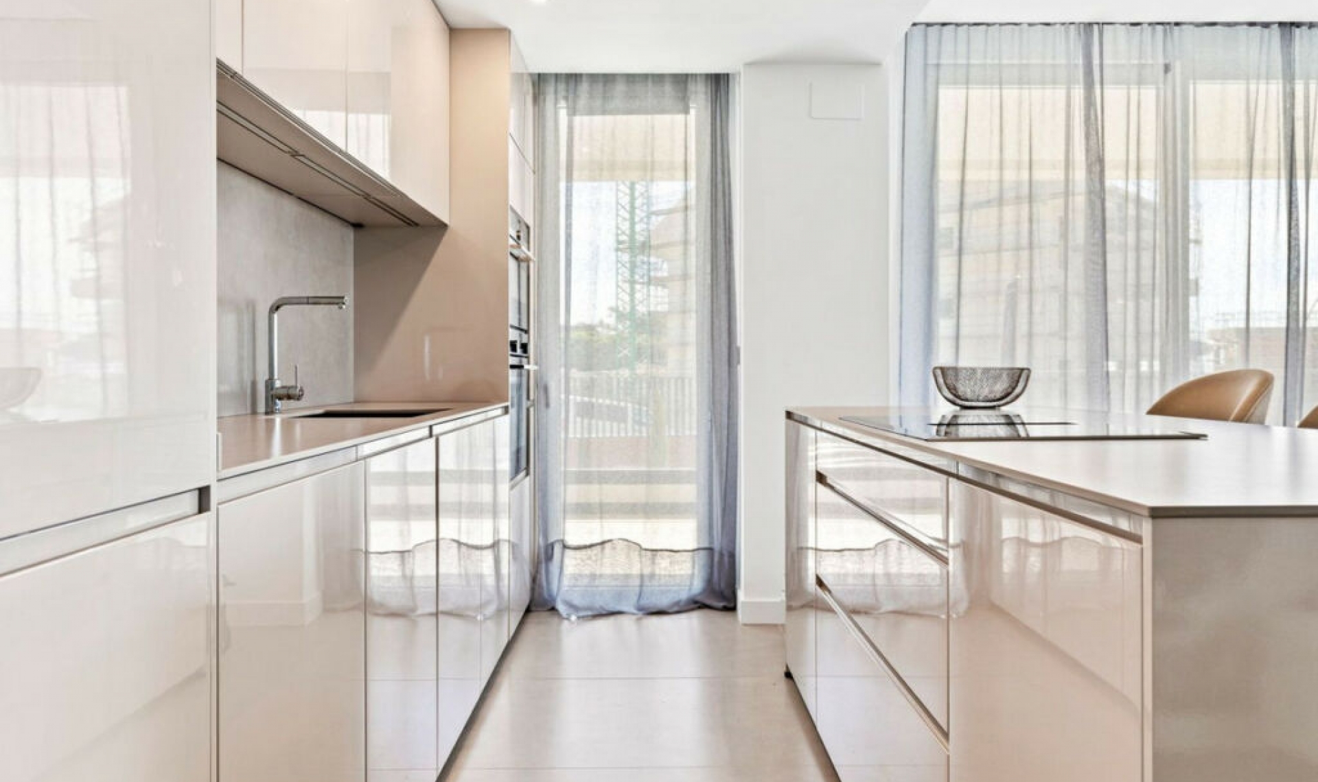 Resale - Apartment -
Higueron