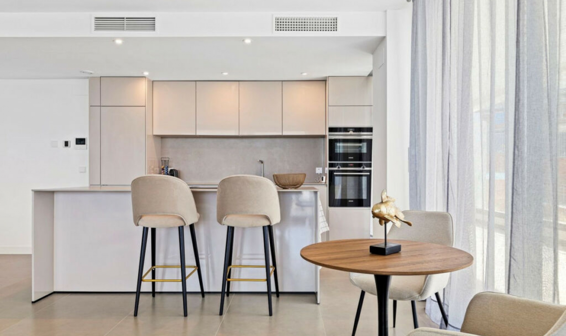 Resale - Apartment -
Higueron