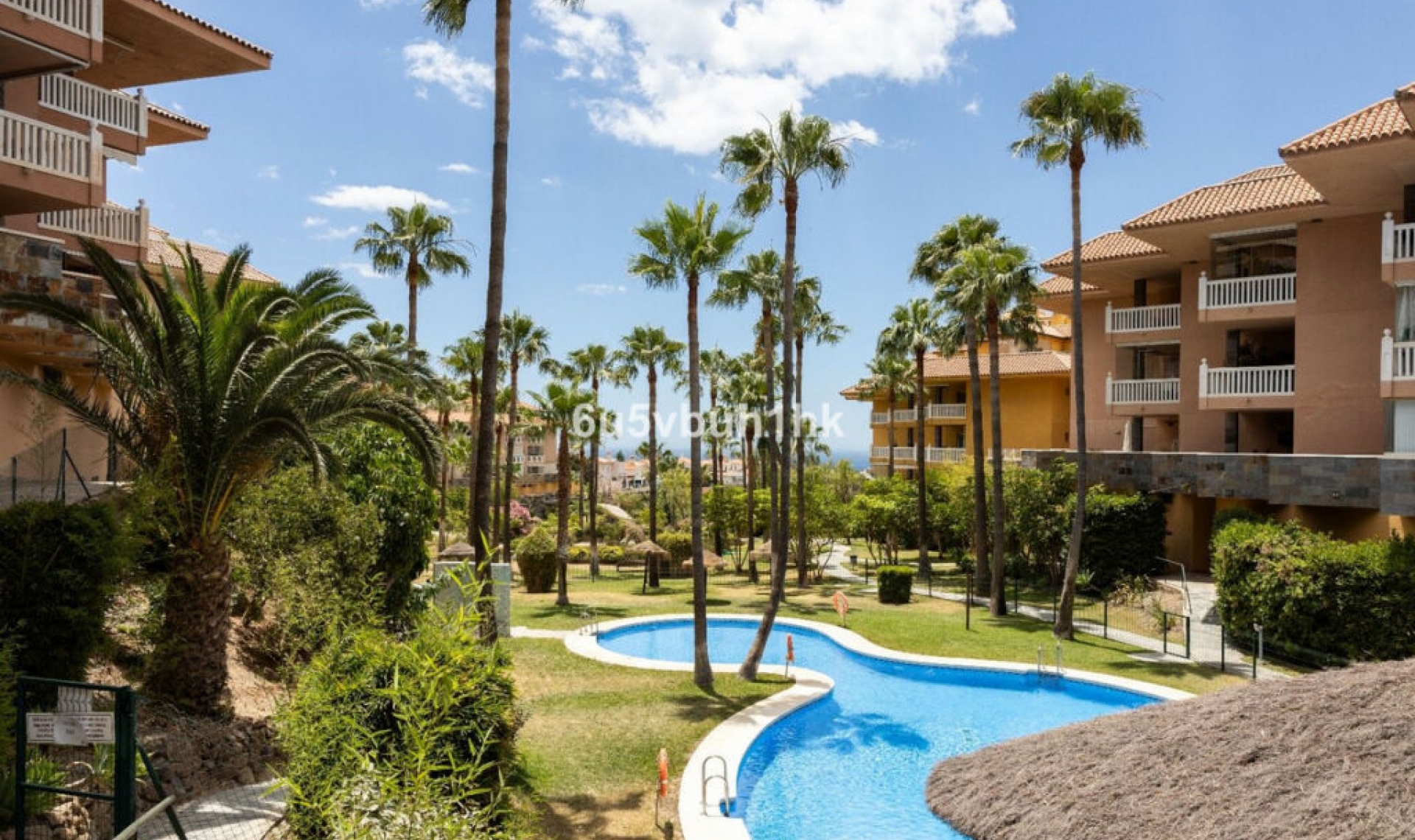 Resale - Apartment -
Higueron