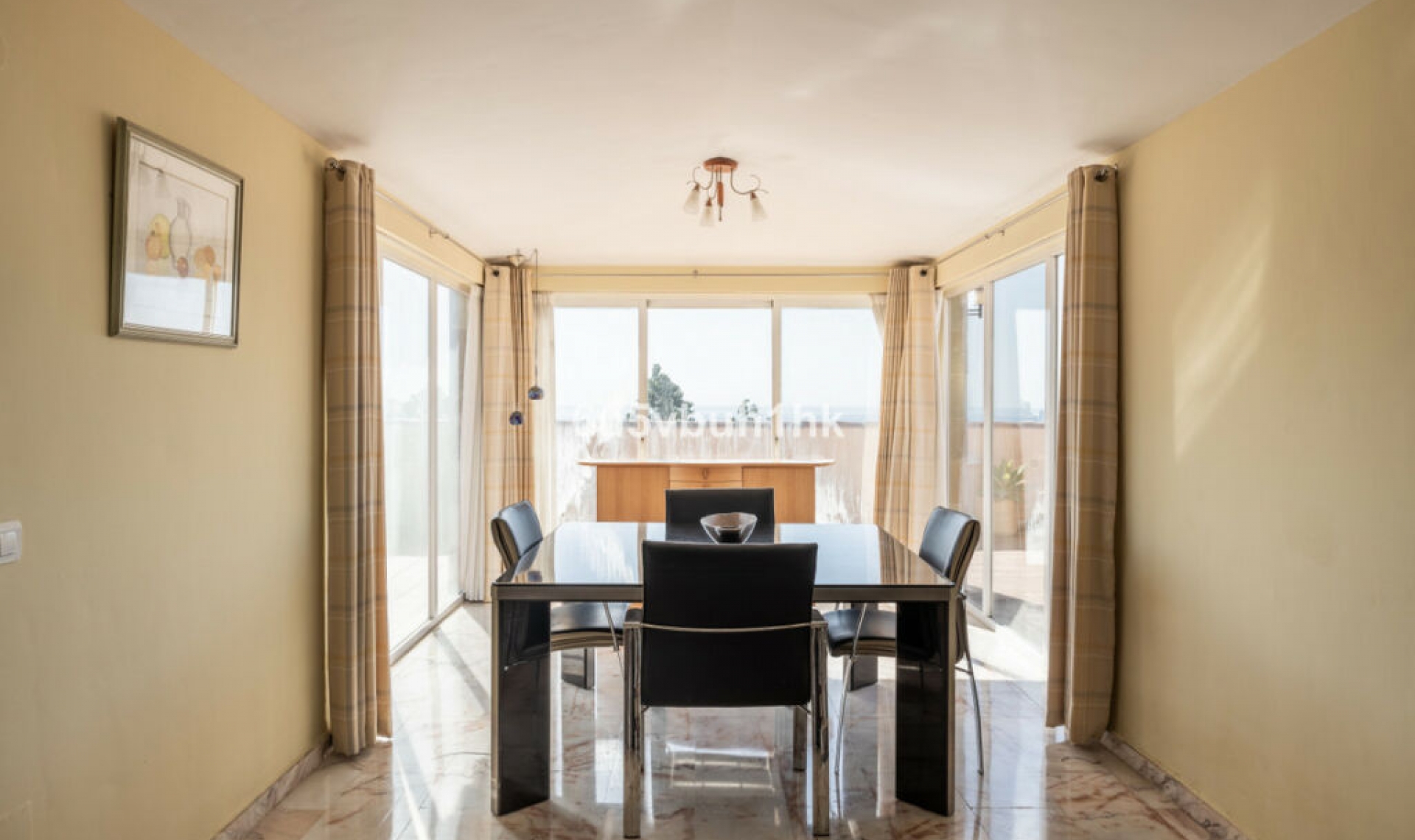 Resale - Apartment -
Higueron