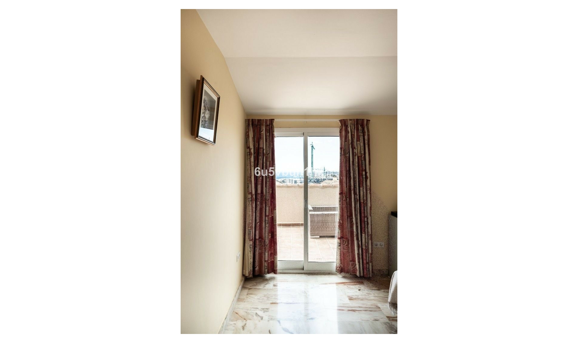 Resale - Apartment -
Higueron