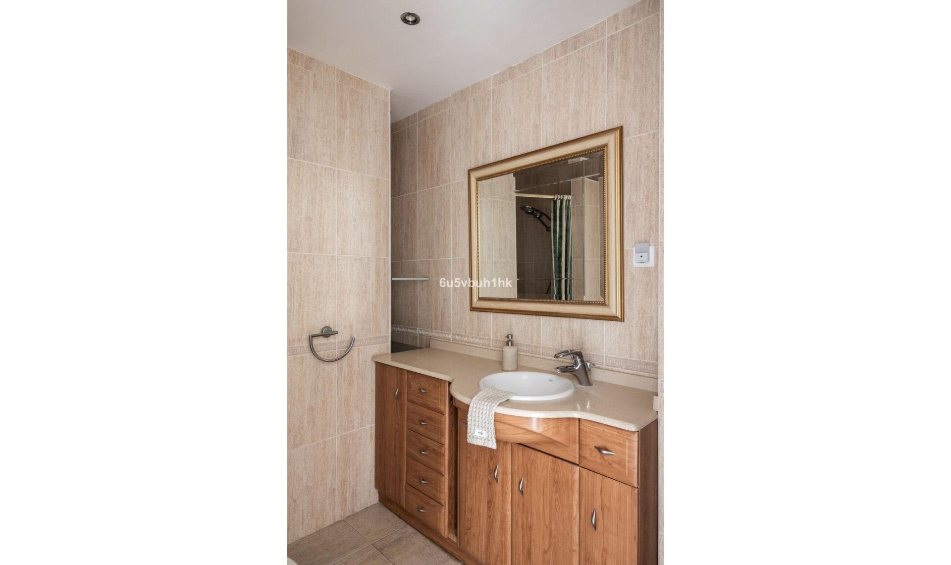 Resale - Apartment -
Higueron