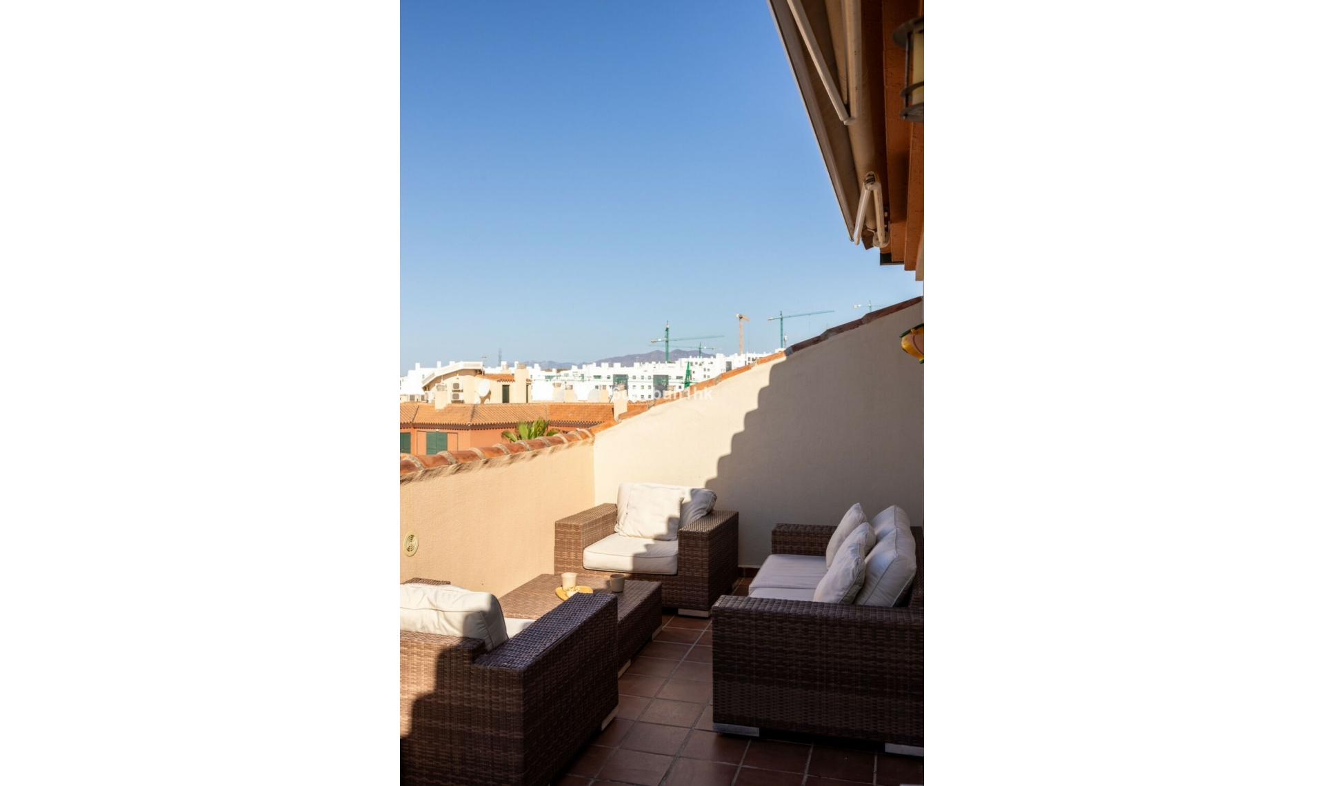 Resale - Apartment -
Higueron