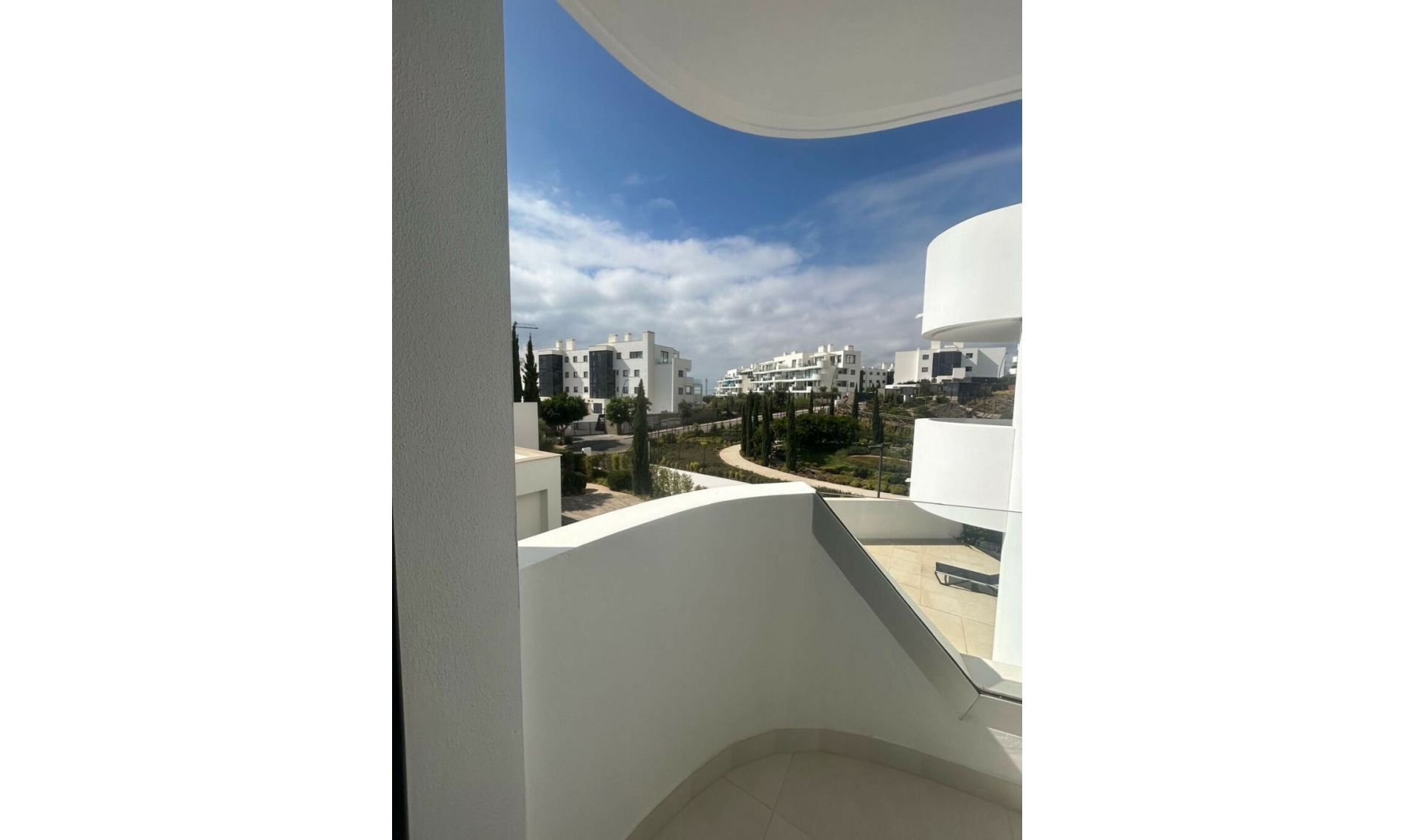 Resale - Apartment -
Higueron