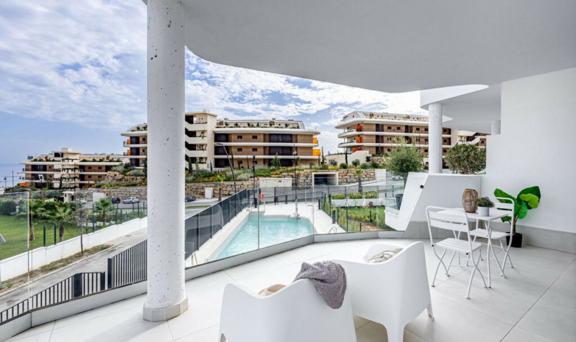 Resale - Apartment -
Higueron