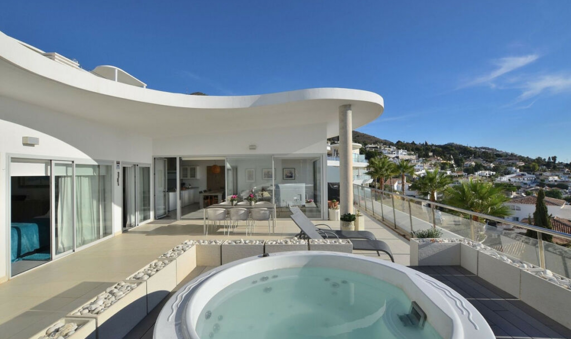 Resale - Apartment -
Higueron