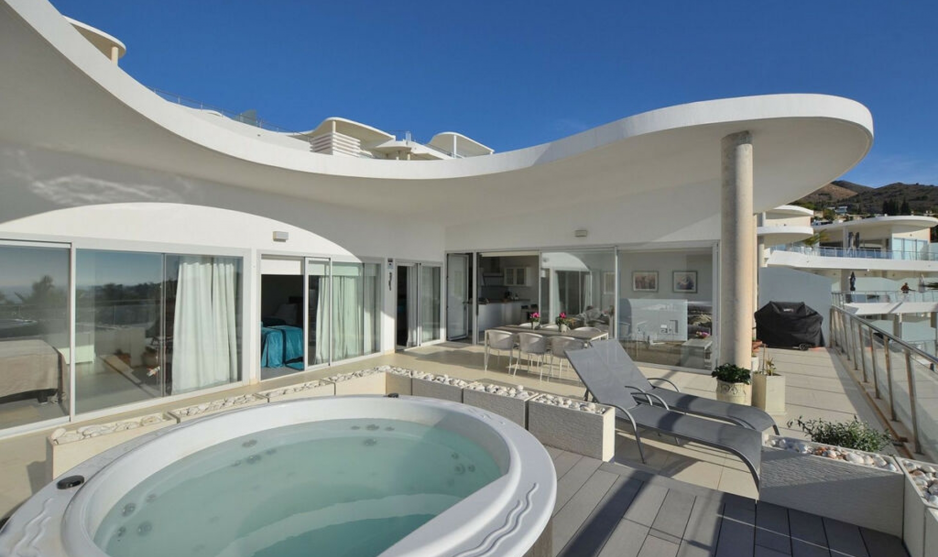 Resale - Apartment -
Higueron