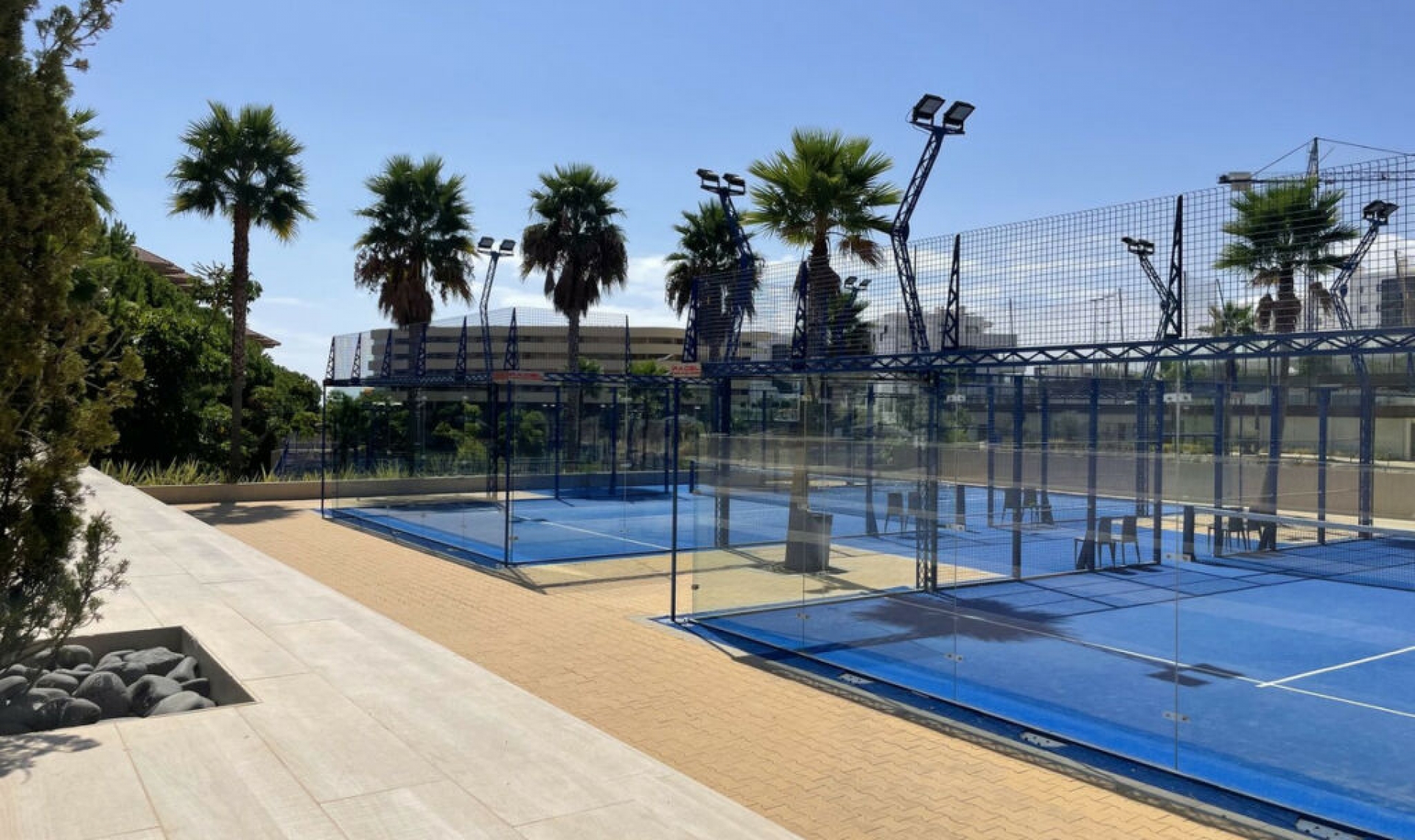 Resale - Apartment -
Higueron