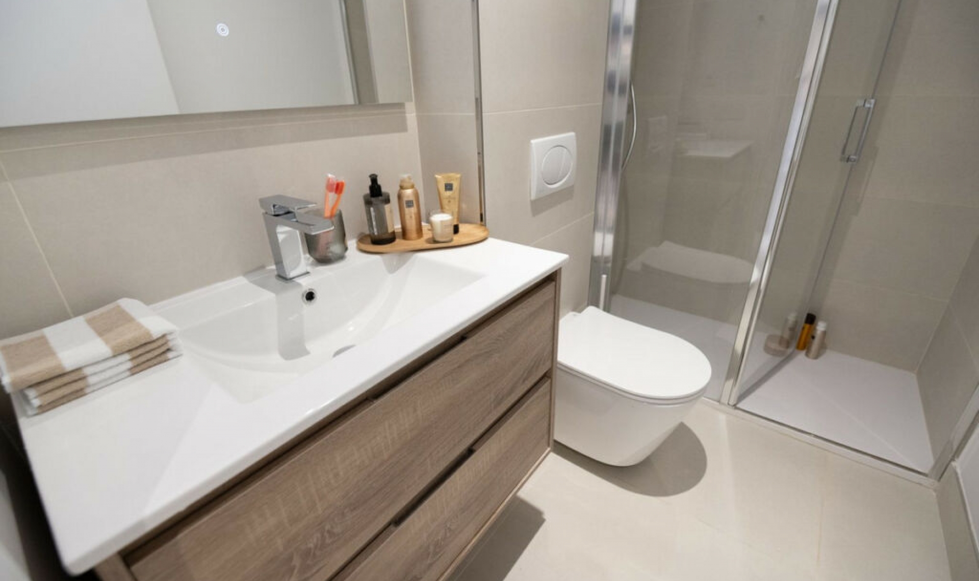 Resale - Apartment -
Higueron