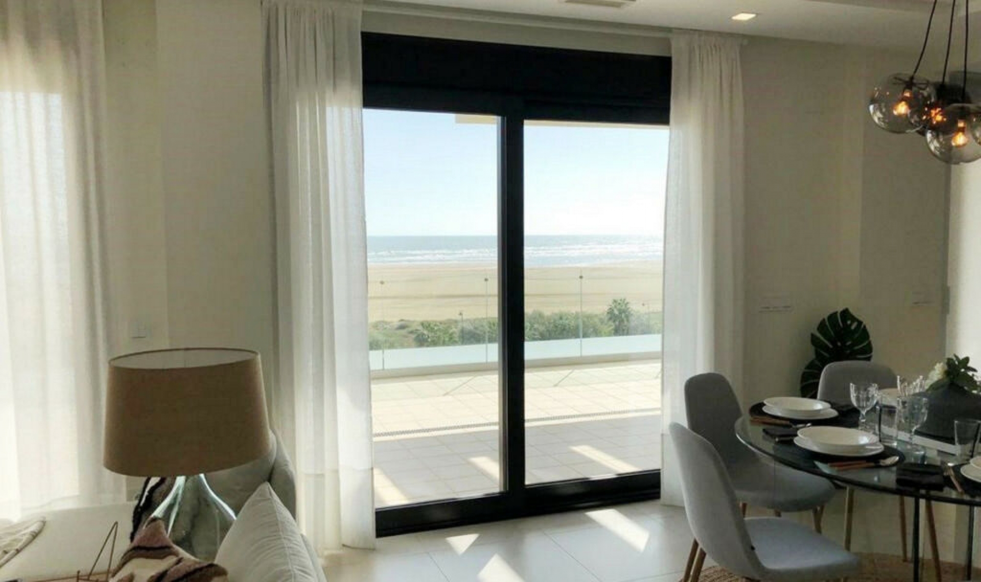 Resale - Apartment -
Isla Canela