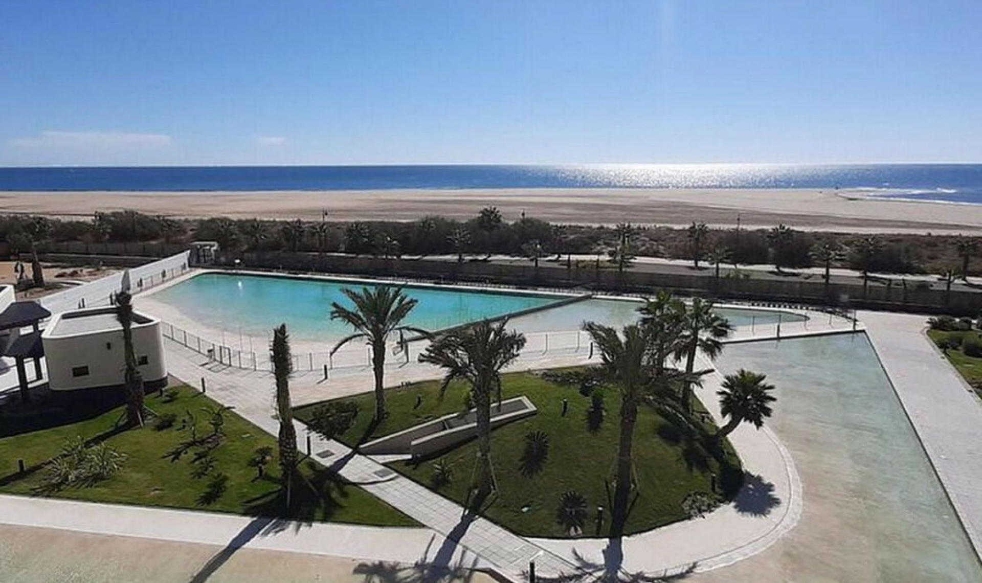 Resale - Apartment -
Isla Canela