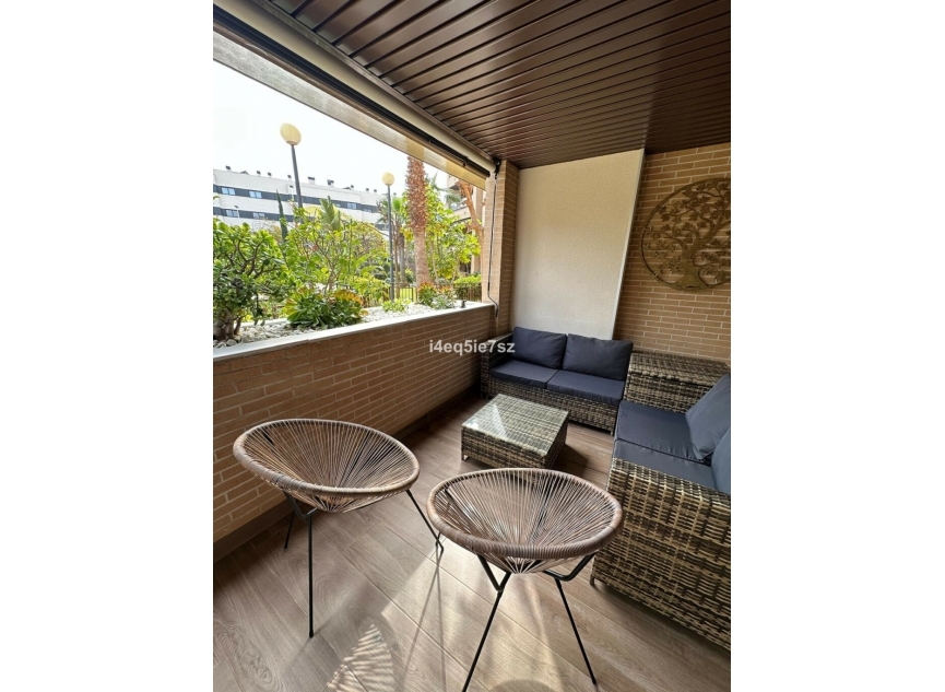 Resale - Apartment -
Jávea