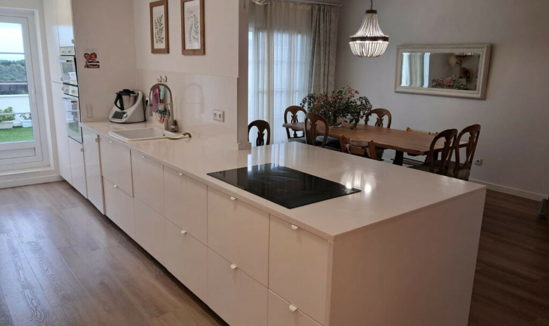 Resale - Apartment -
La Alcaidesa